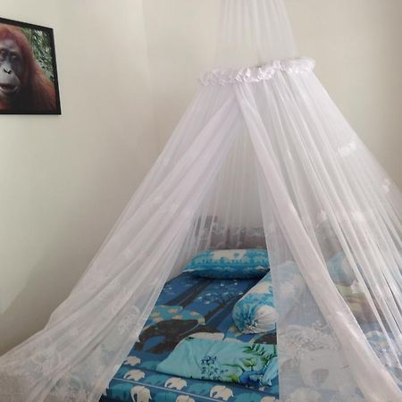 בוקיט לוואנג Riverside Guesthouse מראה חיצוני תמונה